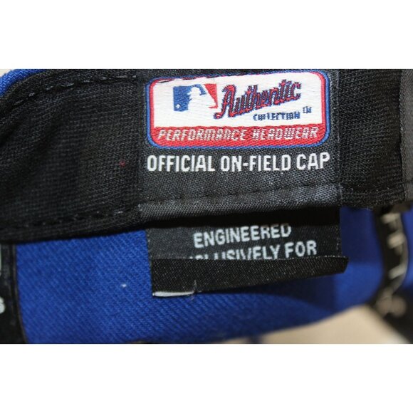 Toronto Blue Jays Hat Cap 7 1/4 Authentic Collection On Field New Era 59FIFTY - Picture 6 of 7